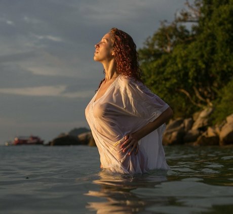 dmv onlyfans hot nude picture