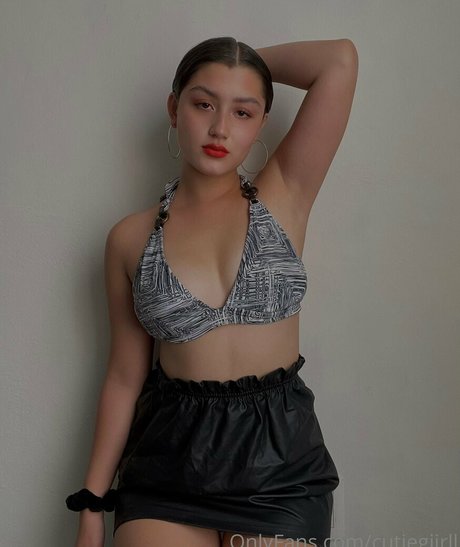 lesbian anal strapon onlyfans hot image