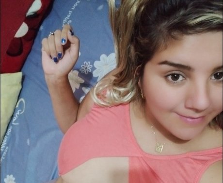 Esmi star nice pictures