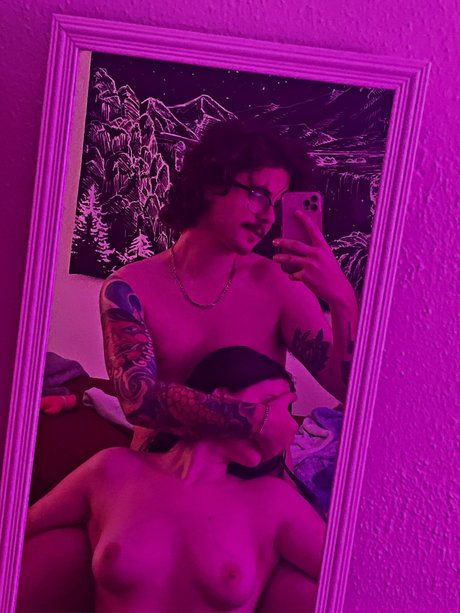 _444reagan Quick photo