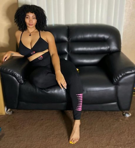 God Beth pornographic model pics