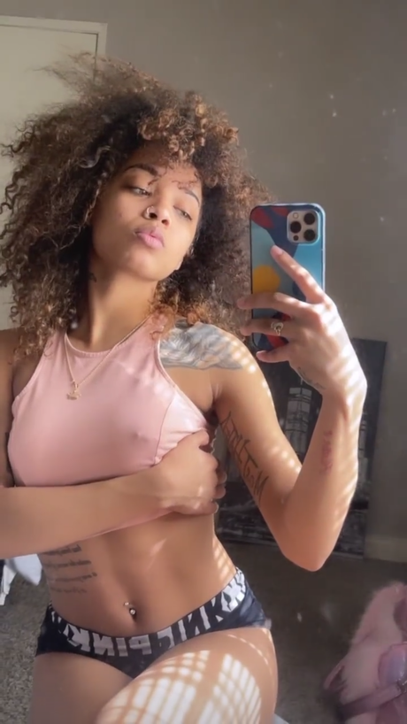 Kelis Gabriela sex pornstar image