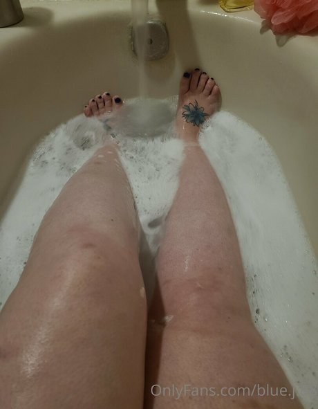 Blue J 88 model beautiful photo