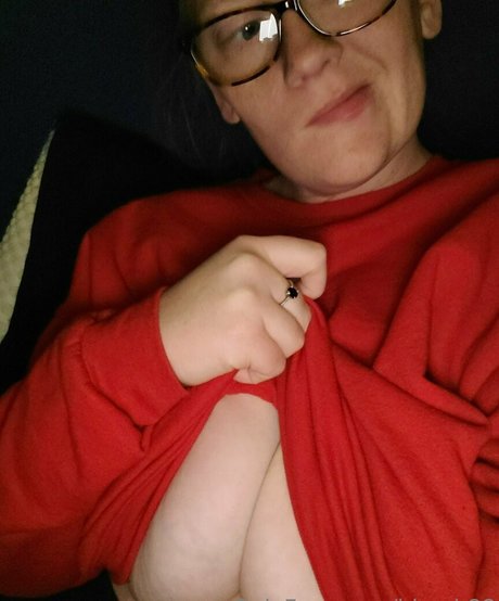 mature slut onlyfans hd picture