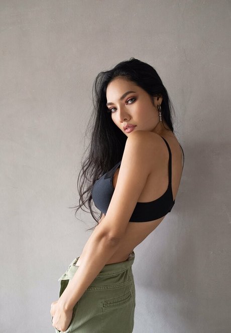 russian mature onlyfans erotic pictures