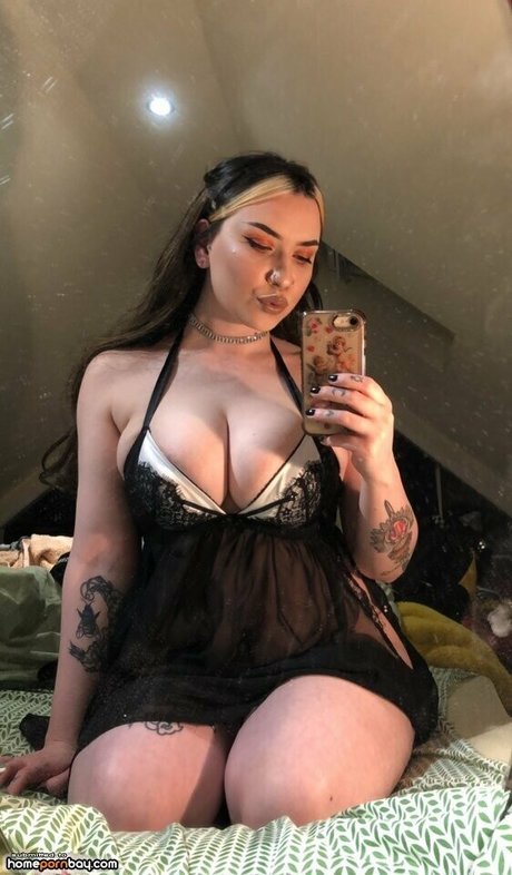 ginseng sexy model pics