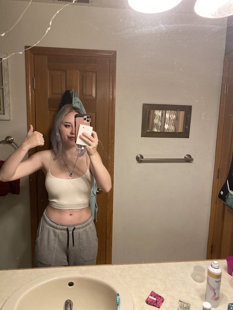 Bella Tha Killa star beautiful gallery