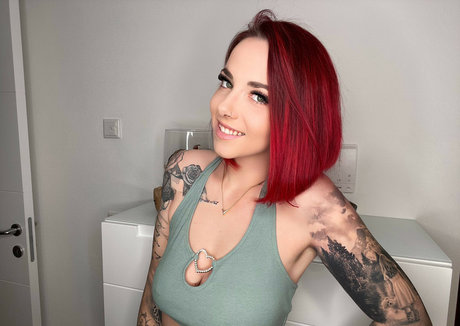 ffm onlyfans pornographic pictures