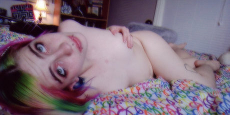 Dami Slaughter_ star free photos