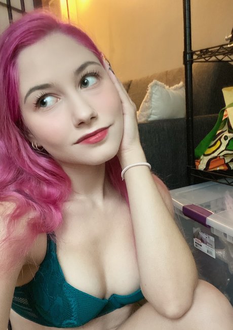 Daniella Claire Profile photo