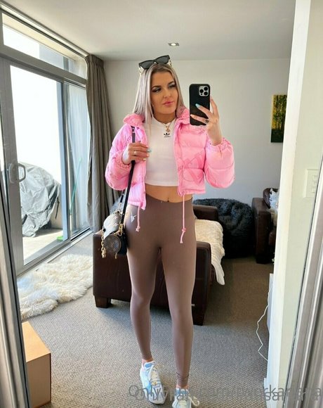 ausariana star free gallery