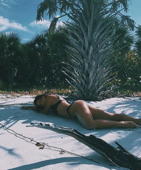 Delaantiguamaria pretty pornstar image