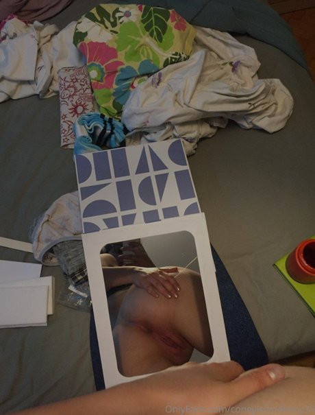 Coneyislandbaby33 sexy model gallery