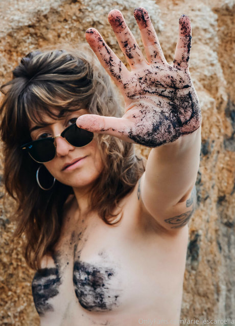 Arielle Scarcella xxx model photos