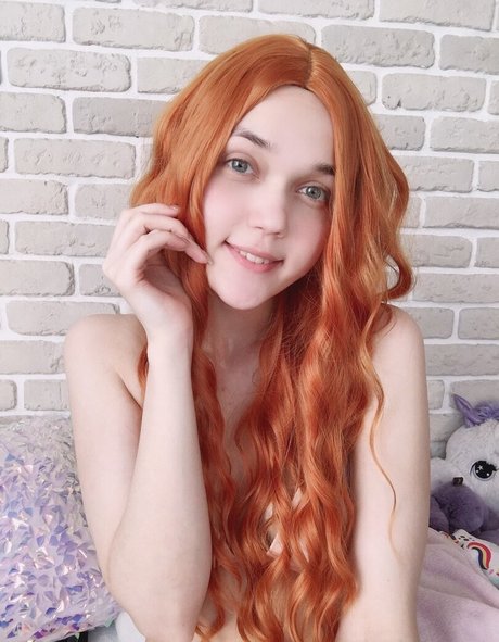 Ariadna Lobe star hot pic