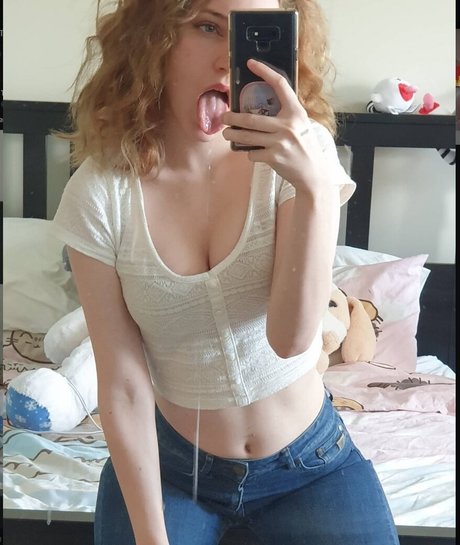 Twinsenpai pornstar nudes galleries