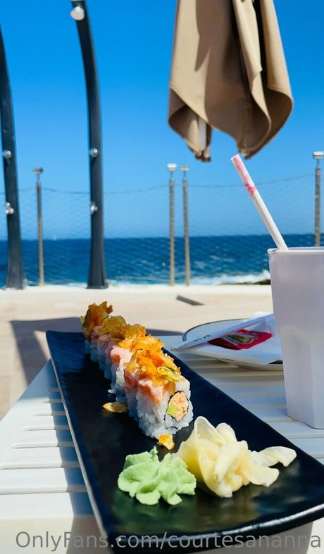 asian yoga onlyfans pretty pic