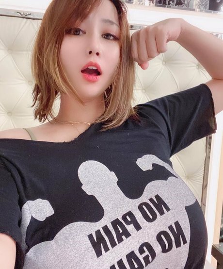 big tits skinny onlyfans sex pictures