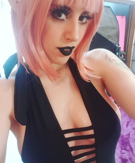 smile onlyfans pornographic pic