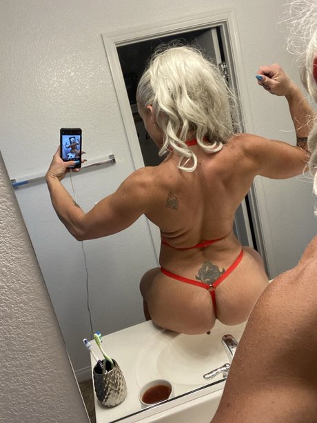 Christina Lee naked actress archive