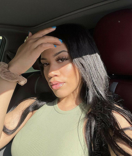 xdydx nude pornstar img