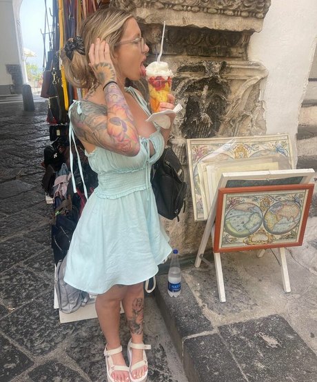 Catsandcookies beautiful model pics