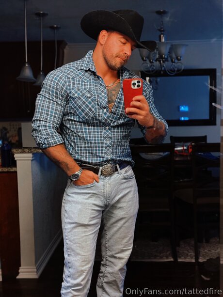 Tattedfire nudes actress image