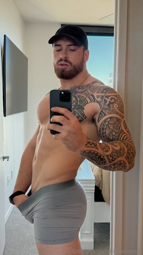 Bigdaddygrif exclusive pornstar pics