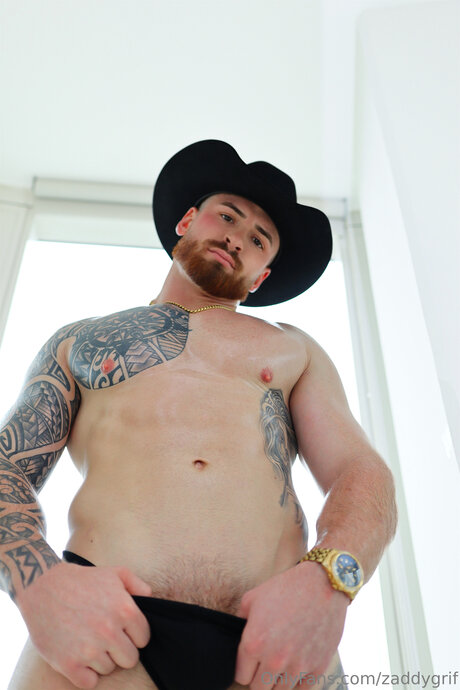 Bigdaddygrif free pornstar img