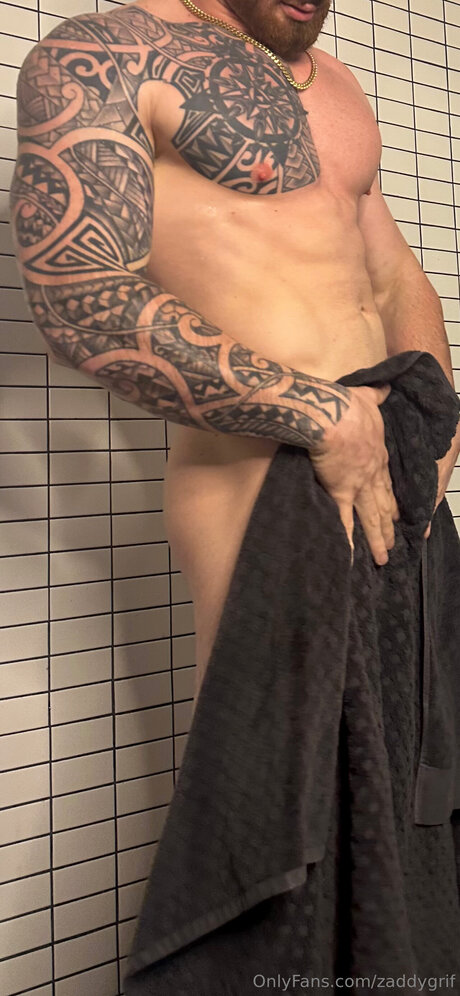 Bigdaddygrif pornstar hot picture