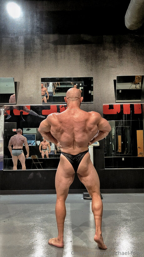 Michael Forte model beautiful pics