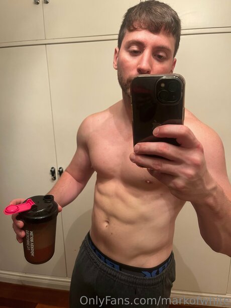 Markofwhite model pretty picture