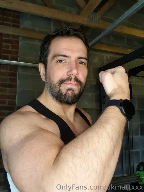 Ukmattxxx model nice img