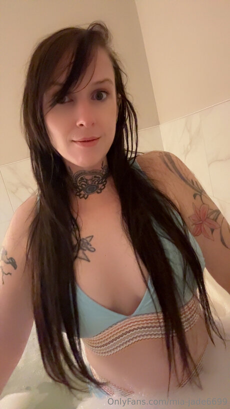 Mia Jade6699 sexy model archive