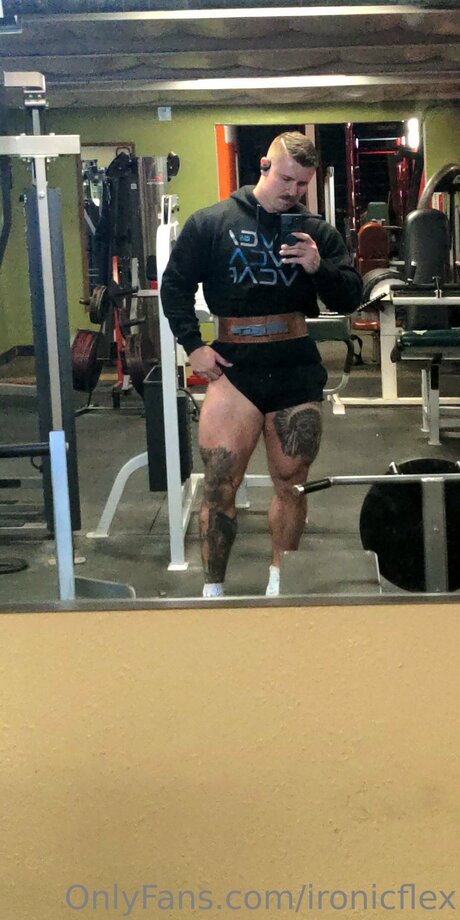 Ironicflex pornstar nice pic