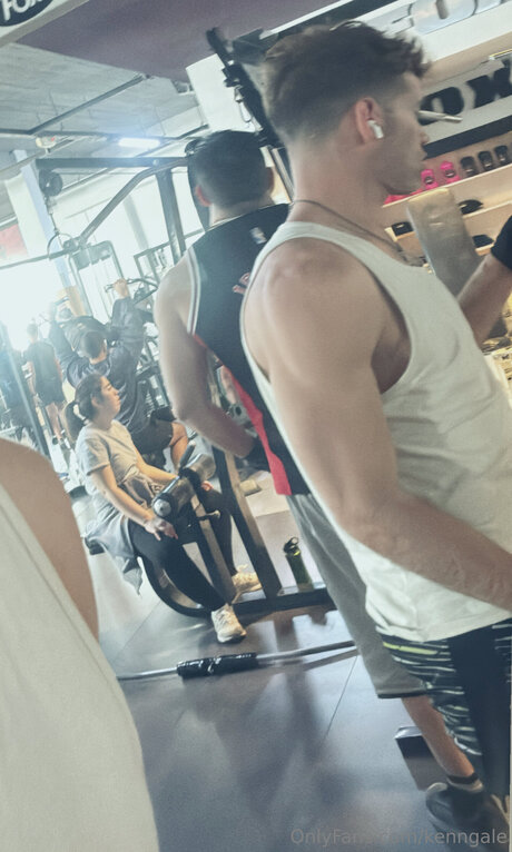 Pologale model hot pic