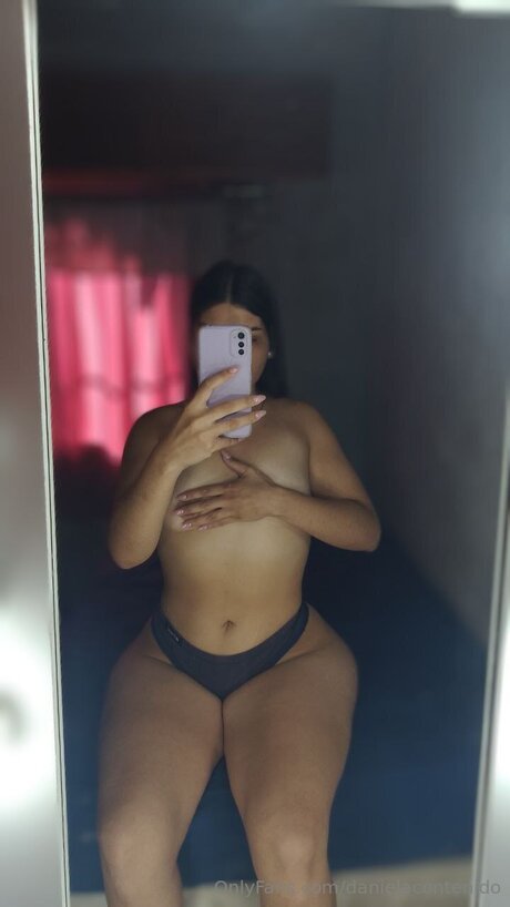Danielacontenido pretty pornstar photo