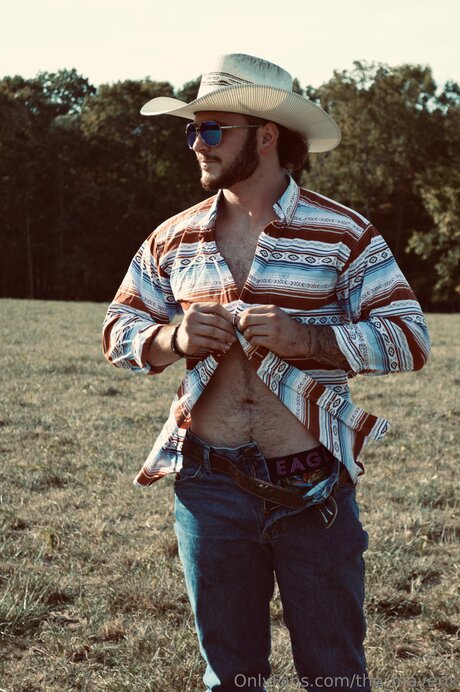 The Maverik nice model pic