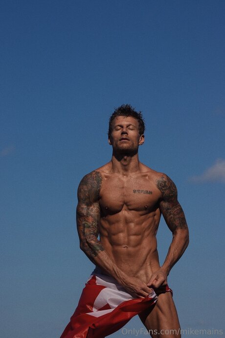 Mainzz model best galleries