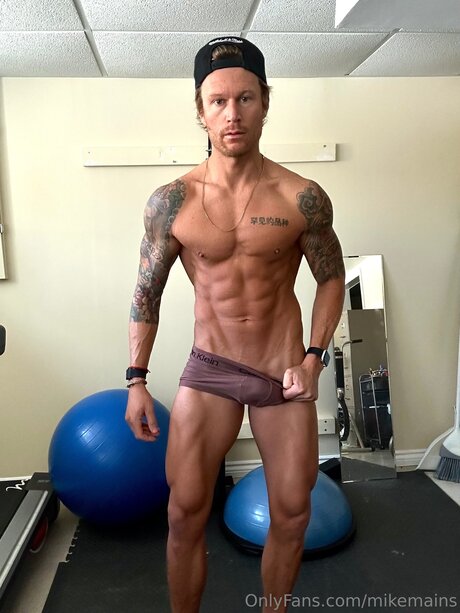 Mainzz exclusive pornstar gallery