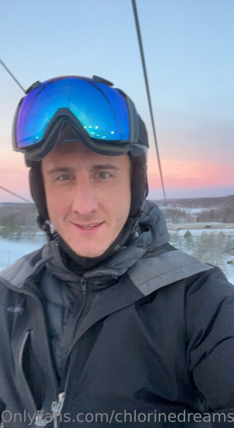 Chlorinedreams pornstar pretty pictures