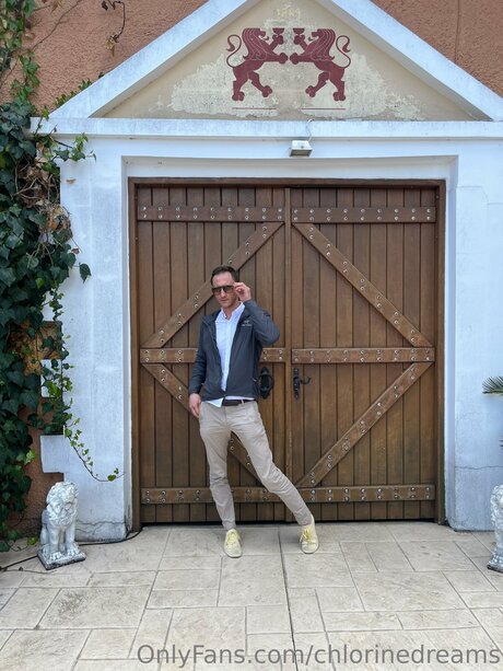 Chlorinedreams nude star galleries