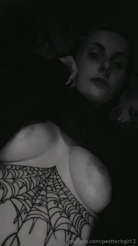 Pesttechgirl 1 model porn galleries