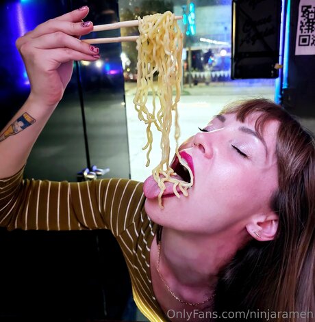 Ninjaramen pornstar top photo