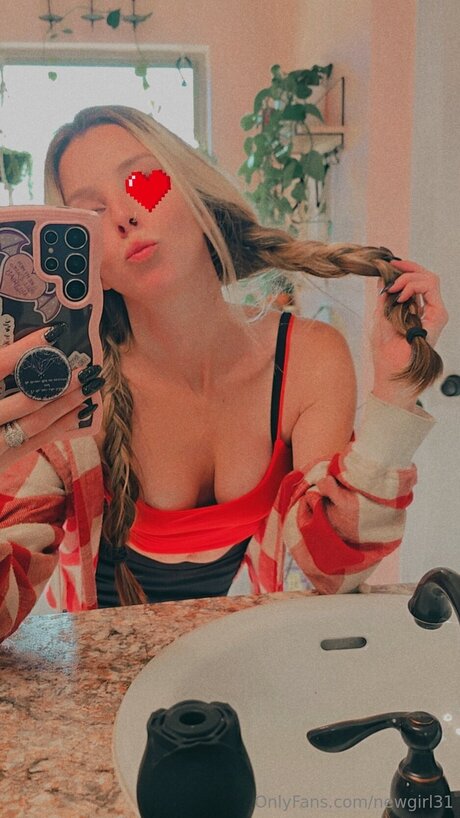 Newgirl31 hot pornstar galleries