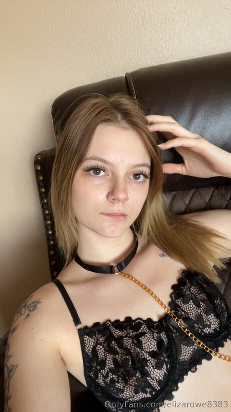 Elizarowe8383 beautiful actress pics