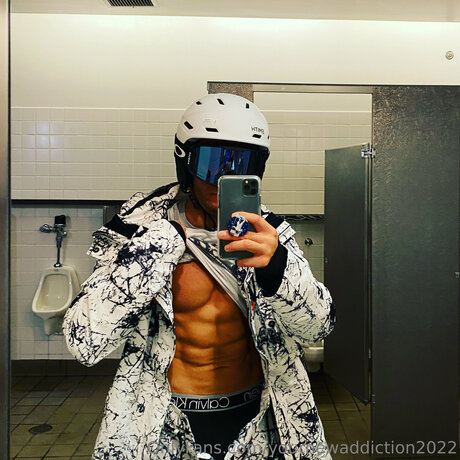 Yournewaddiction2022 pornstar erotic pictures