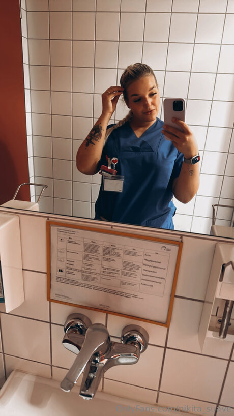 Nikita Suave art pornstar photos