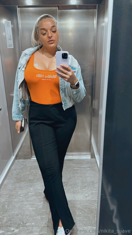 tattooed shemale onlyfans sex gallery