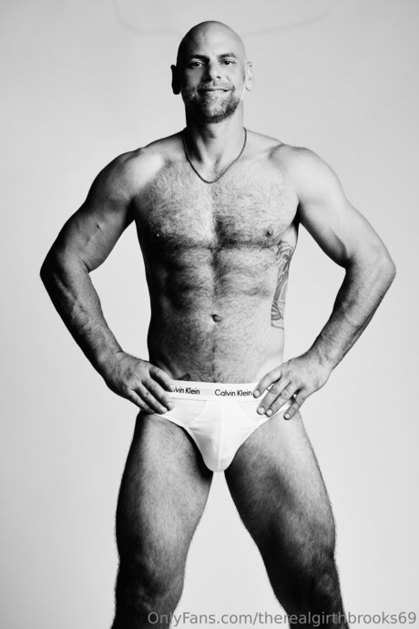 Therealgirthbrooks69 model sex archive